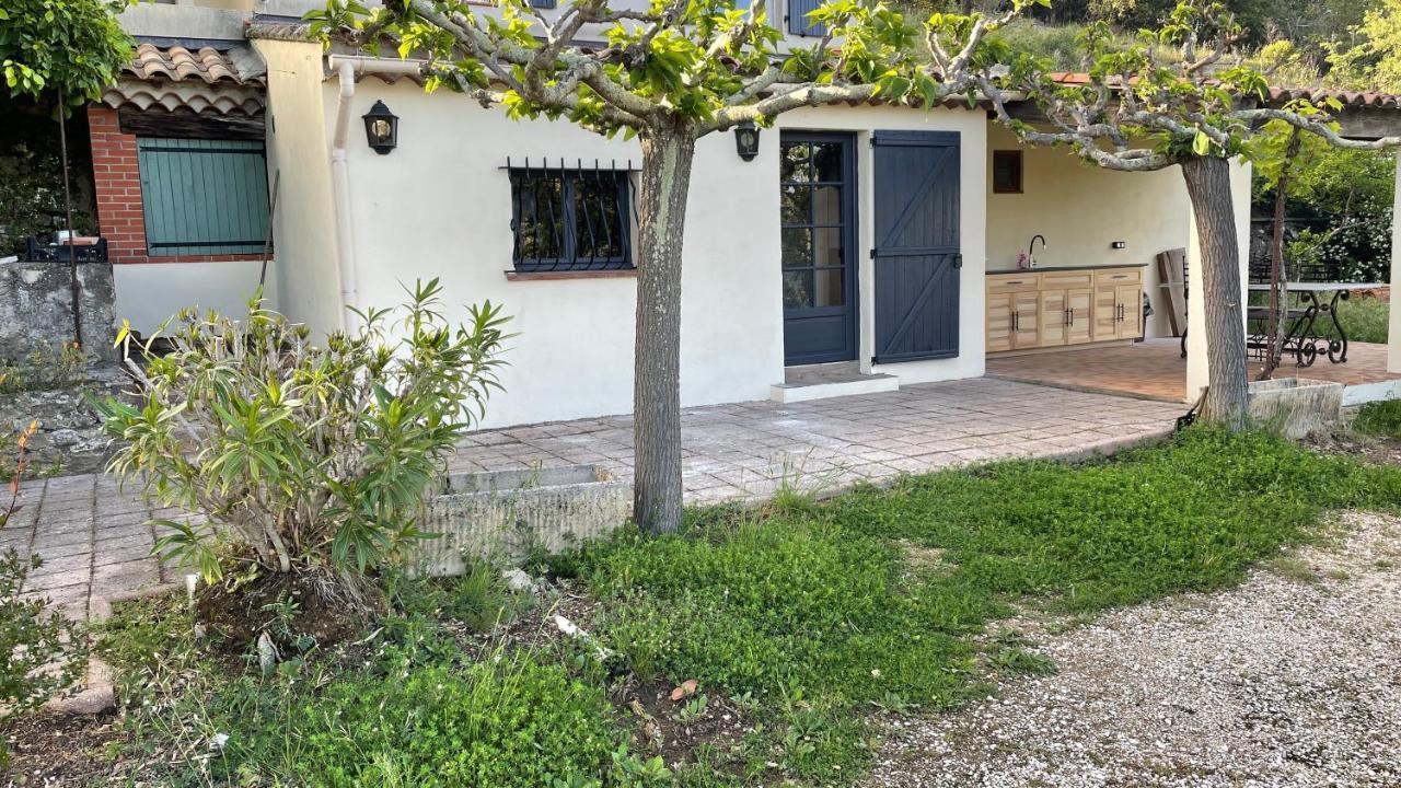 Hotel Le Cabanon Collobrières Esterno foto